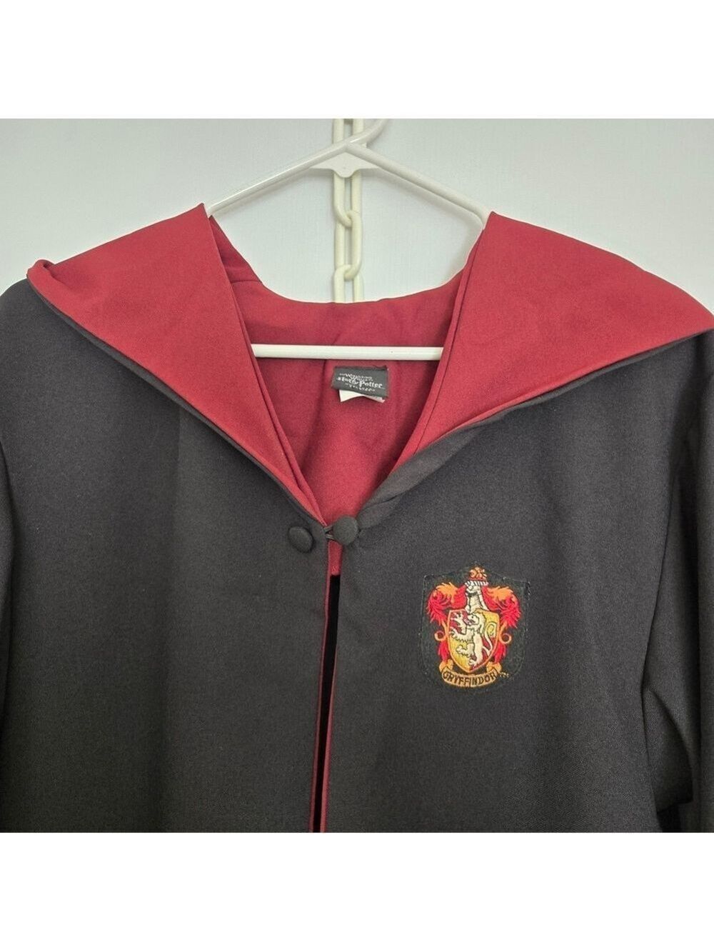 HARRY POTTER GRYFFINDOR ADULT HOODED ROBE BLACK MAROON/BURGUNDY SMALL - Picture 6 of 16
